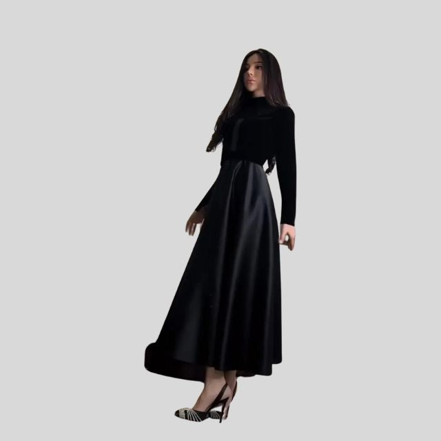 Elegantes Rollkragenkleid aus Samt mit weitem Rock