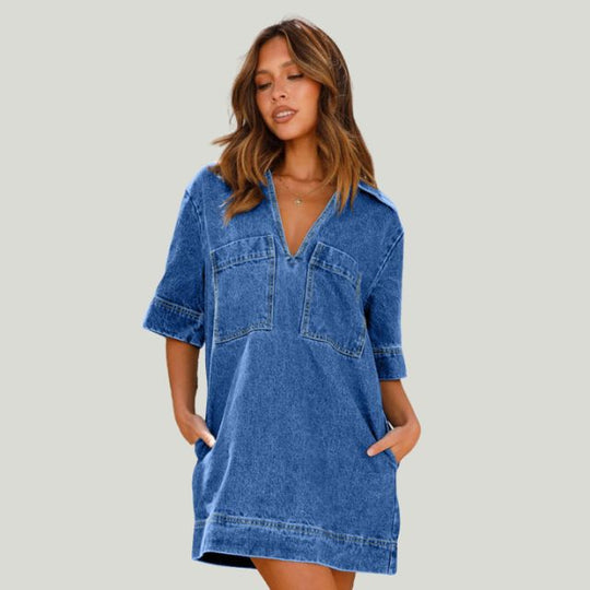 Lässiges Jeanskleid mit Fronttaschen