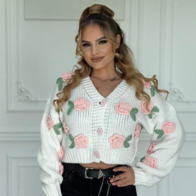 Pullover mit Blumenapplikationen und Ballonärmeln