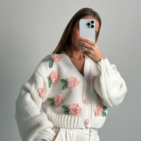 Pullover mit Blumenapplikationen und Ballonärmeln