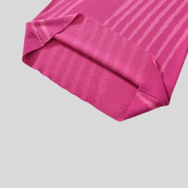 fluwelen maxi-jurk met asymmetrische halslijn