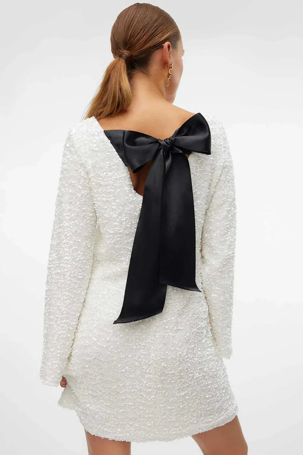 Heidi-Mode | Funky Kleid mit Glitzer und Banddetails Frisch und Modisch