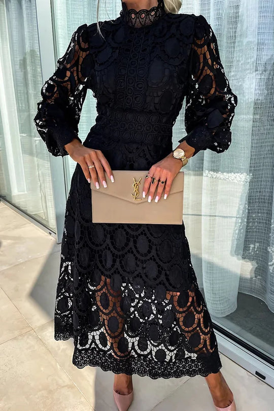 Heidi-Mode | Romantisch Sinnlich und Elegant Midi Kleid mit Puffärmeln aus Häkelspitze