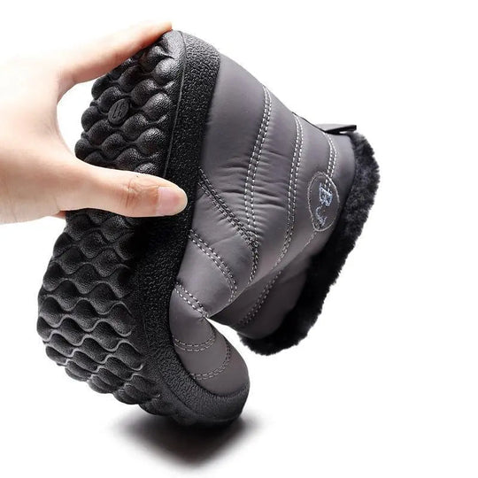 Heidi-Mode | Wasserdichte Schneestiefel für Frauen – Stylisch & Warm