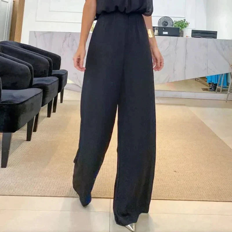 Schwarzer modischer Jumpsuit