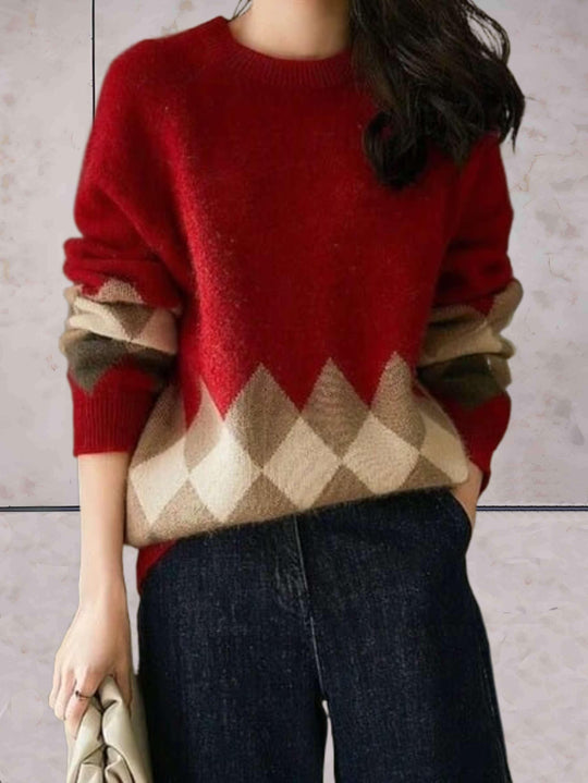 Modern and Versatile Pullover