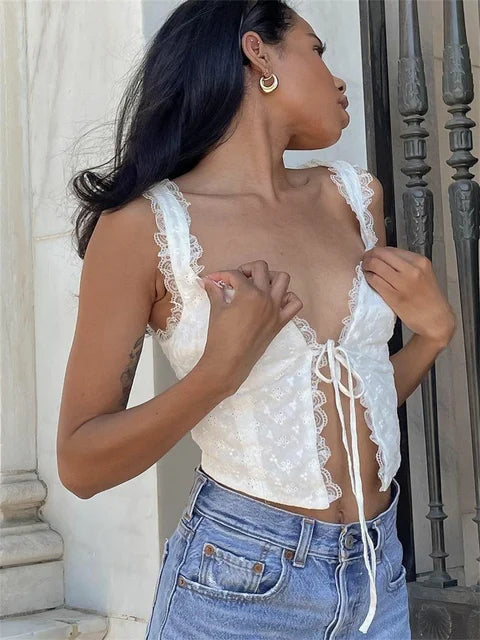 Heidi-Mode | Lässiges Oberteil mit Chic Spitze