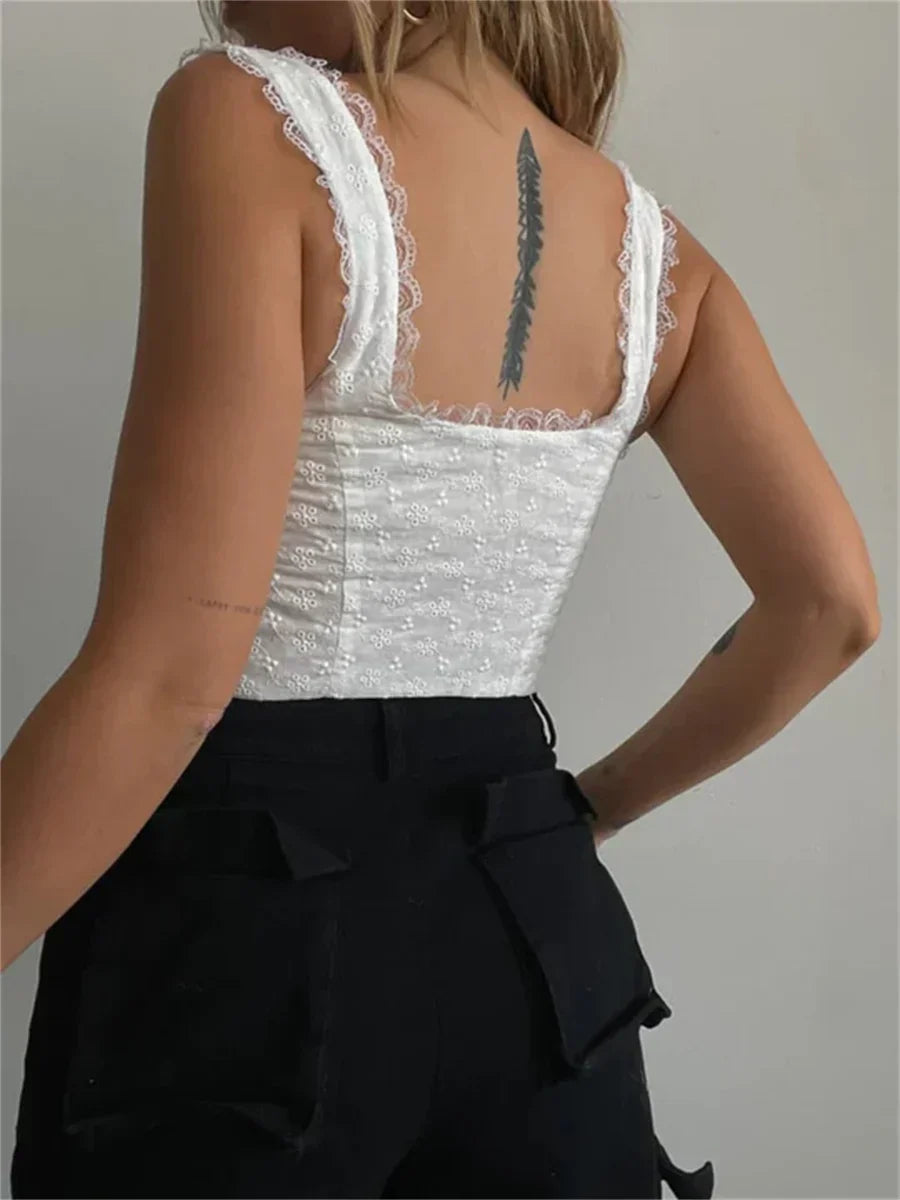 Heidi-Mode | Lässiges Oberteil mit Chic Spitze