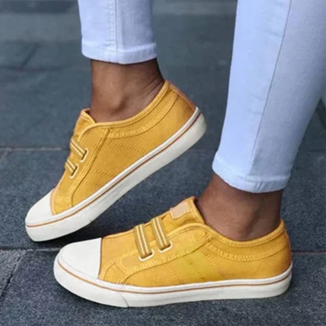 Heidi-Mode | Lässige Slip-On Sneakers