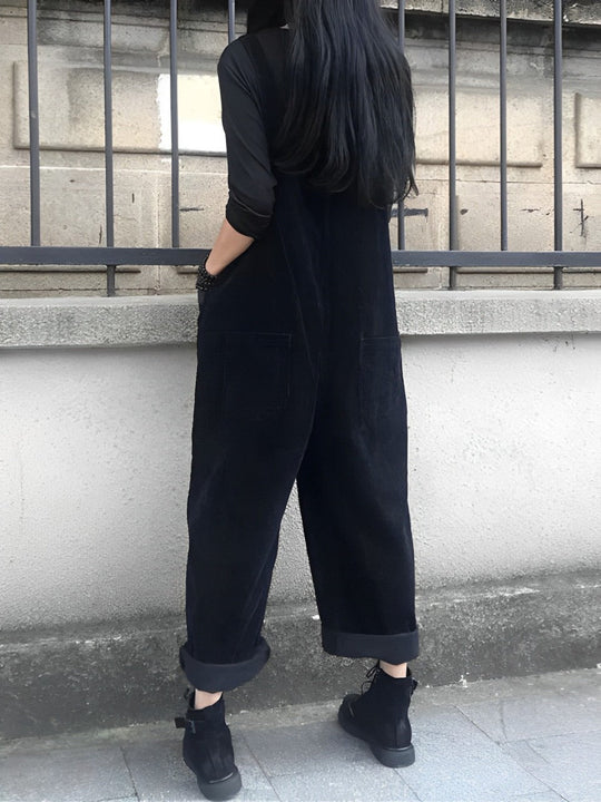 Weit geschnittener Jumpsuit im Retro-Stil