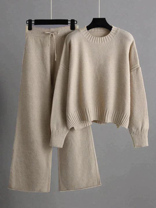 Lässiges Strickset mit Strickjacke und Leggings