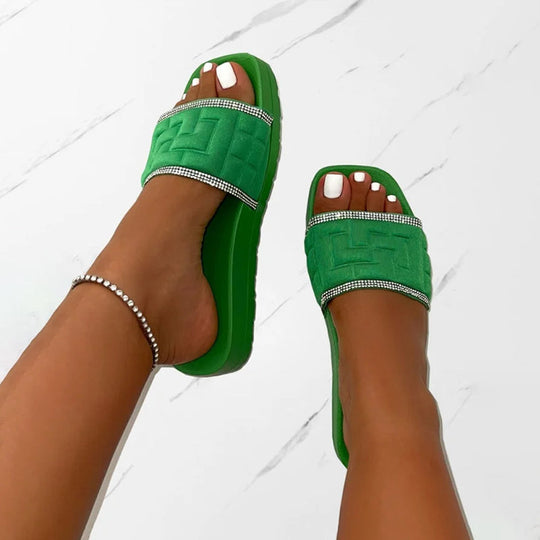 Heidi-Mode | Lässige Badeschuhe für Frauen