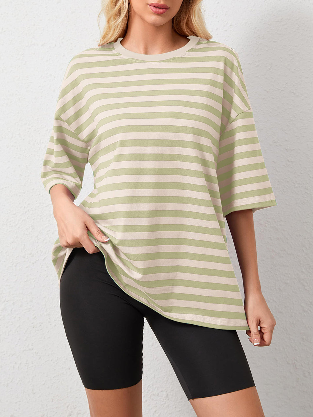 Heidi-Mode | Gestreiftes Rundhals-Halbarm-T-Shirt