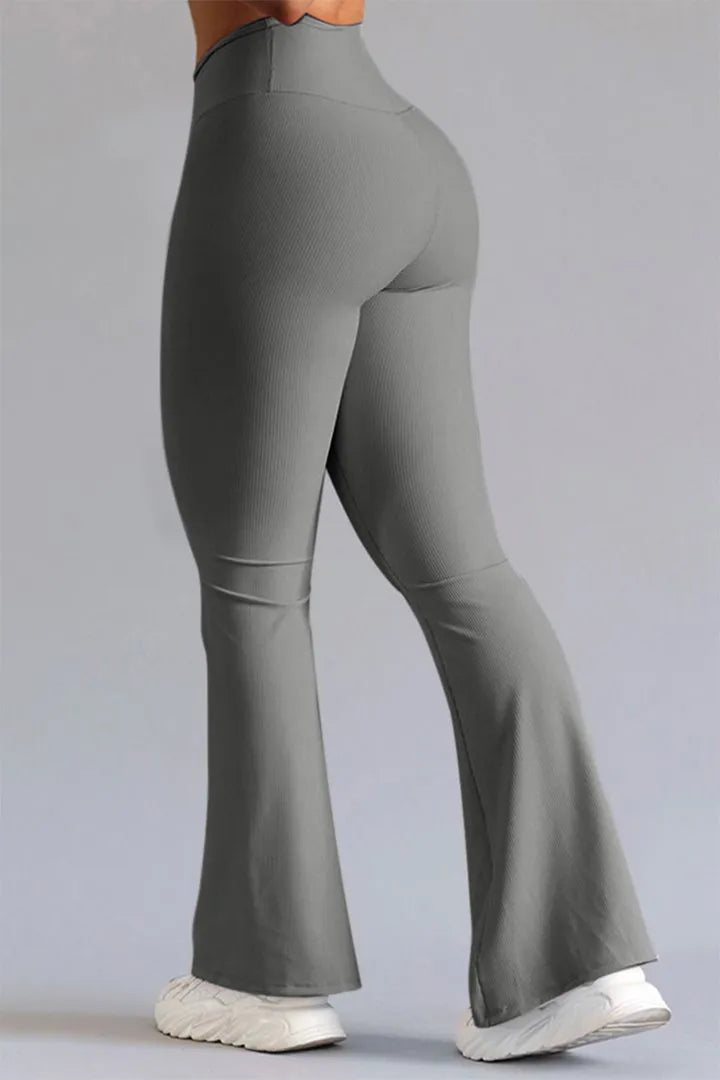 Heidi-Mode | Yoga-Hose mit asymmetrischem Bund.