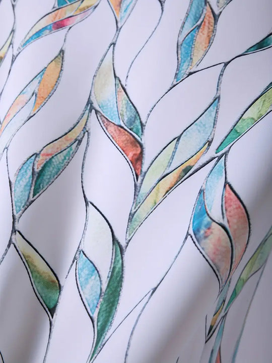 Heidi-Mode | Stilvolle Bluse mit Aufgedruckten Knöpfen