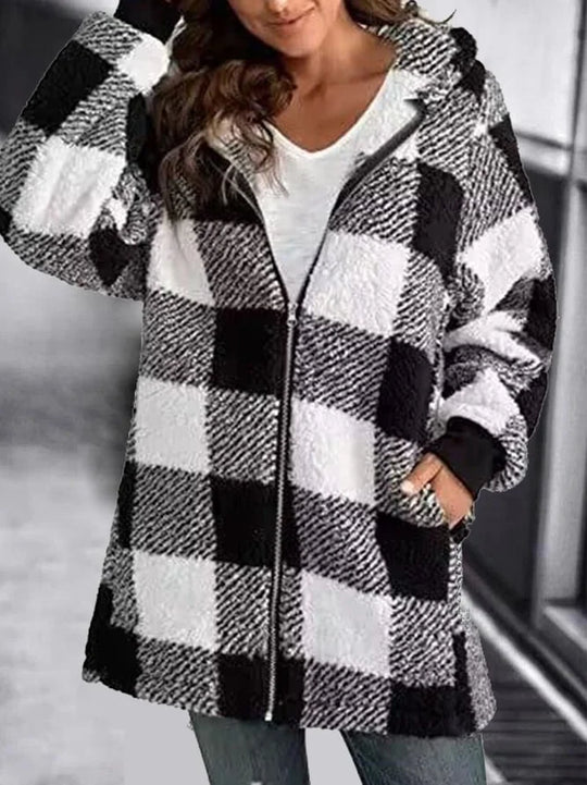 Übergröße, locker sitzende karierte Jacke
