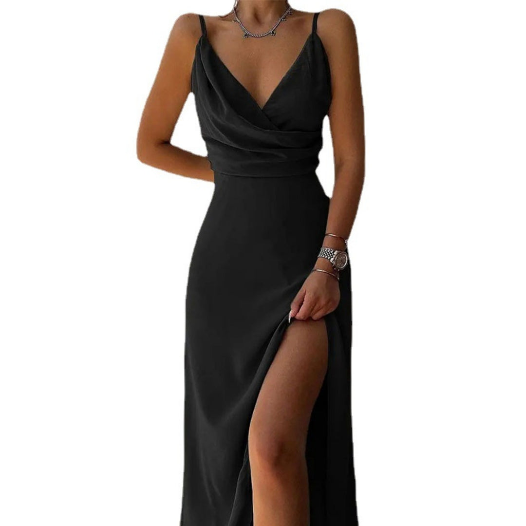 Heidi Mode | Kleid mit Hosenträgern und V-Ausschnitt mit geteiltem Print