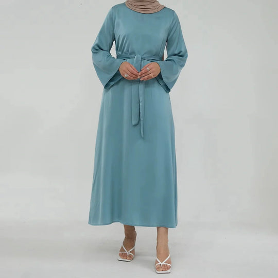 Heidi-Mode | Muslimische Frauen Einfarbige Satin Abaya Kleid mit Tasche und Gürtel