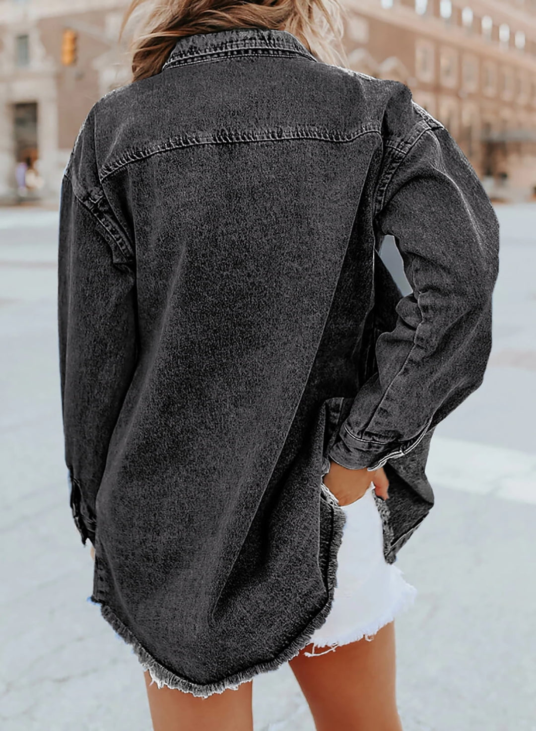 Heidi-Mode | Mach jedes Outfit schöner mit dieser Jeansjacke