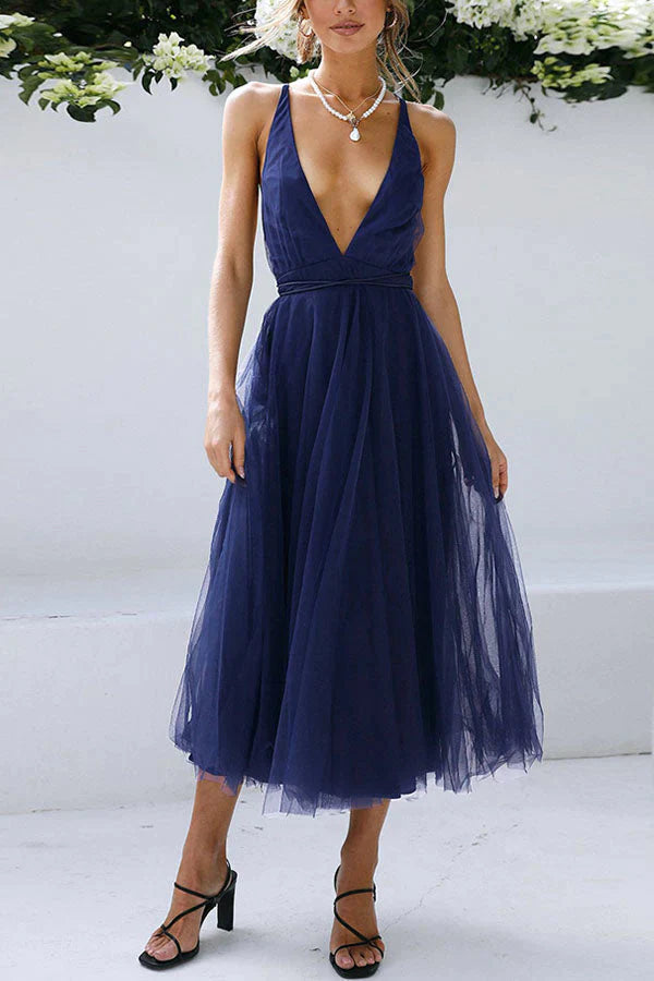 Heidi-Mode | Midi Kleid aus Tüll mit V-Ausschnitt Feeling Romantic