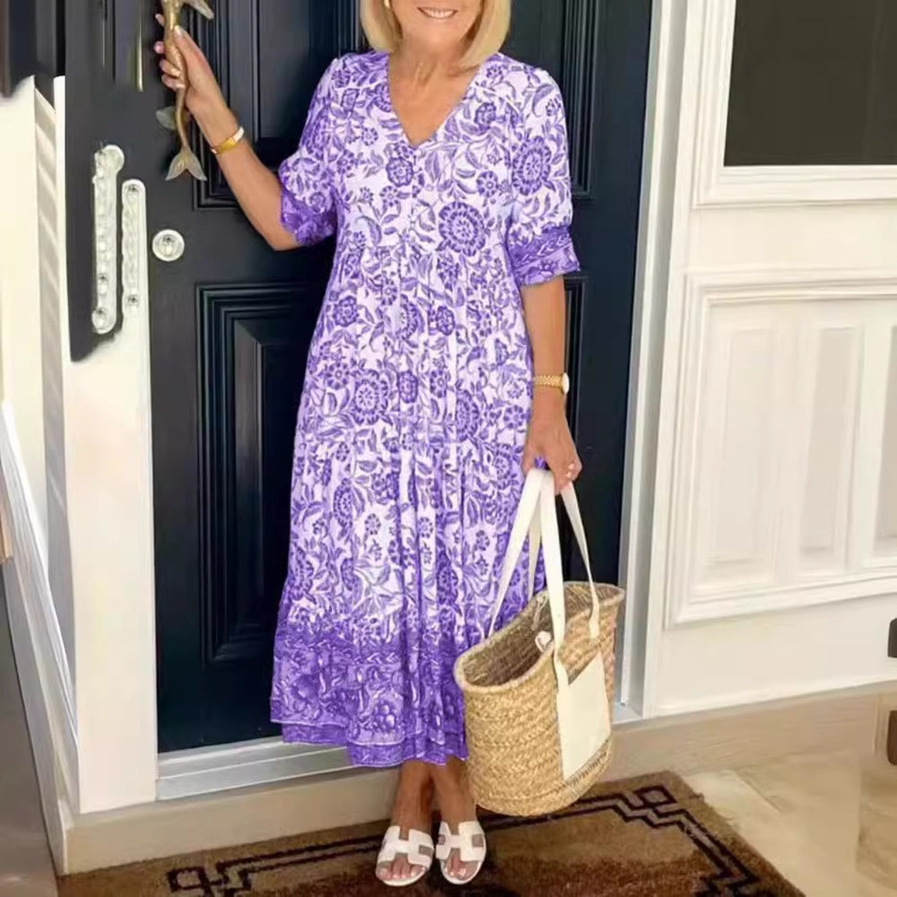 Heidi Mode | Kleid mit V-Ausschnitt und Print in Übergröße