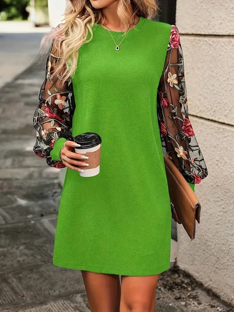 Heidi-Mode | Kleid Mit Blumenstickerei Und Lanternenärmeln