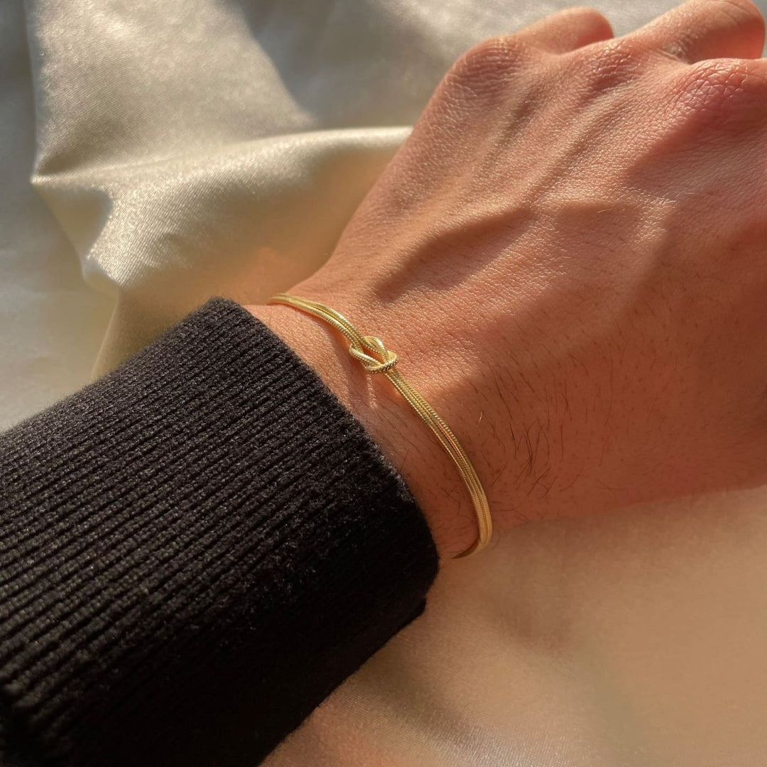 Heidi-Mode | Elegantes Liebesknoten Armband für Damen