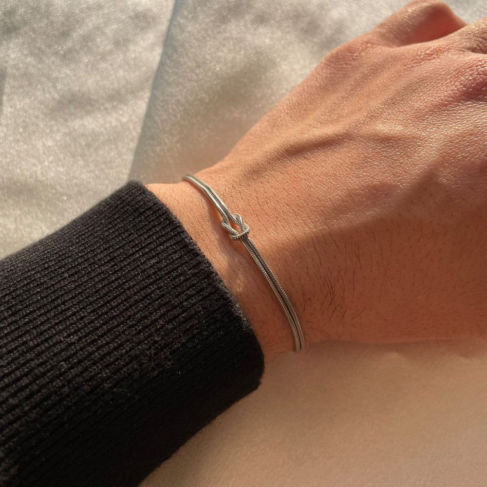 Heidi-Mode | Elegantes Liebesknoten Armband für Damen