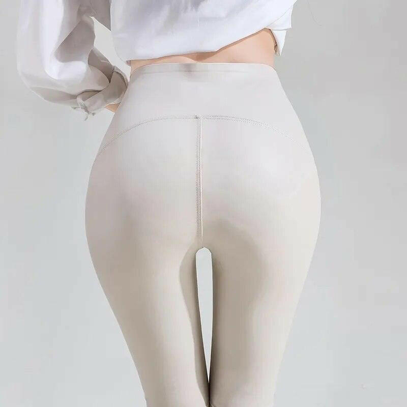 Heidi-Mode | Knöchellange Vegane Lederleggings