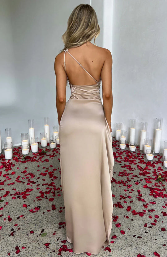 Mode Dress | Geplooide Satijnen Split Jurk