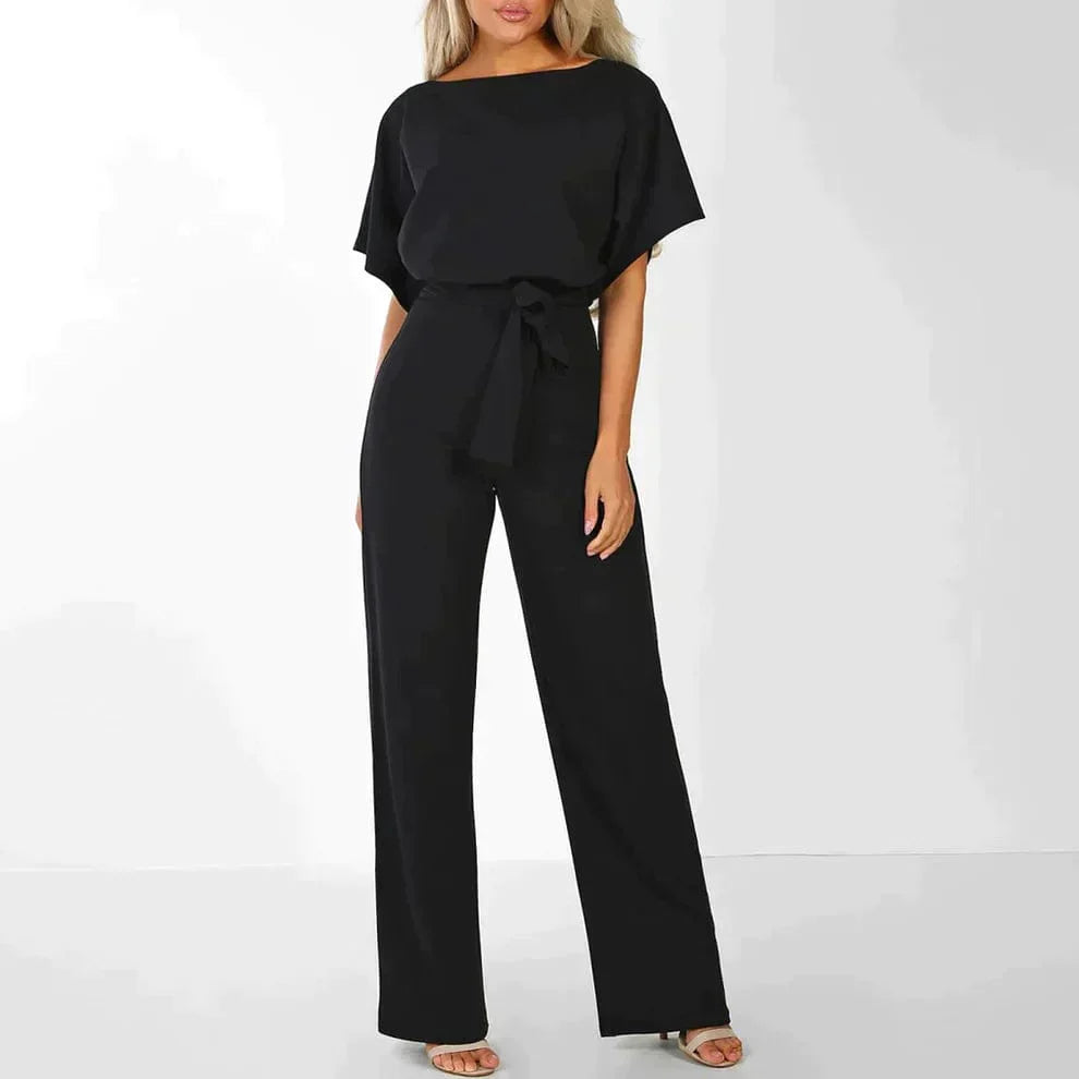 Kurzer Damen-Jumpsuit mit Schnürung