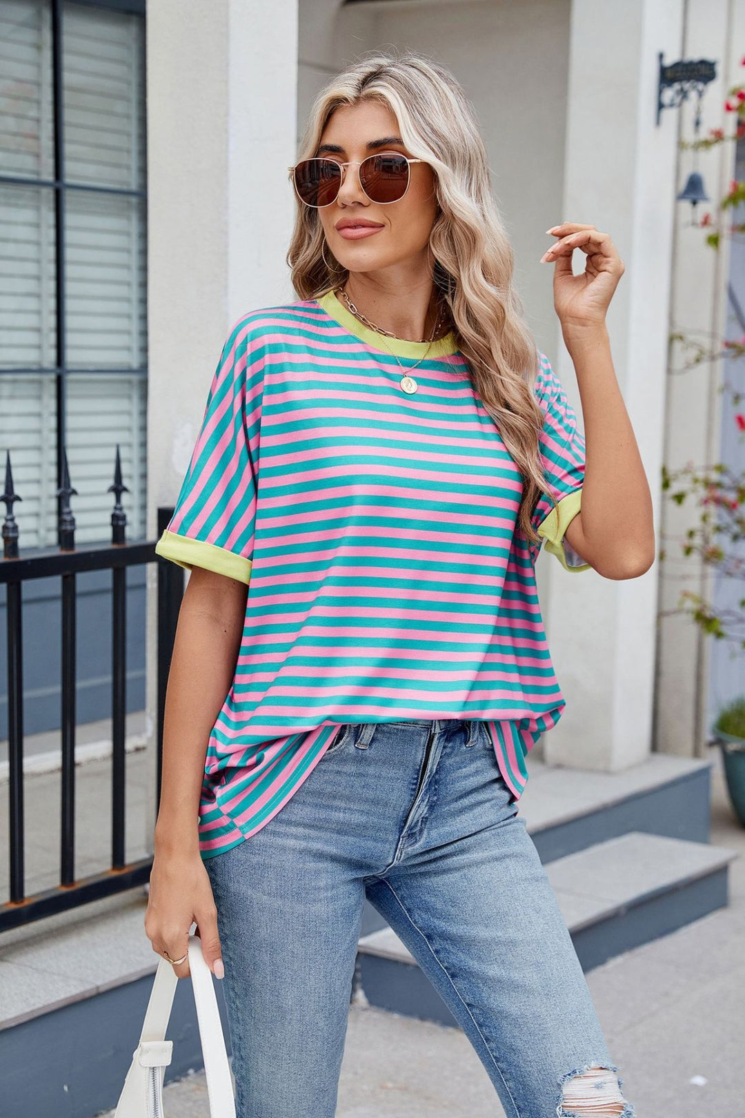 Heidi Mode | Gestreiftes kontrastierendes T-Shirt