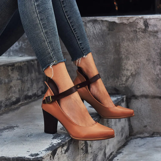 Heidi-Mode | Der Bequeme und Elegante Schuh mit Absatz