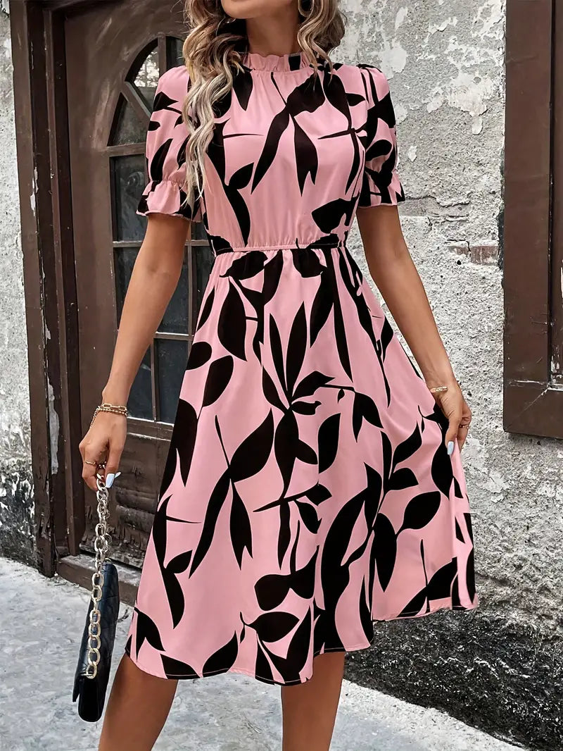 Elegance Kleid mit kurzen Ärmeln und A-Linie Ausschnitt