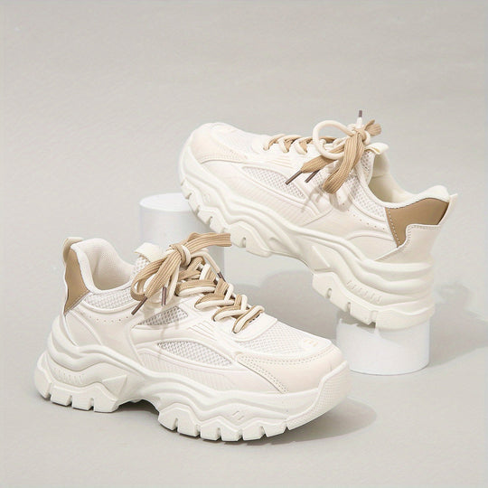 Heidi-Mode | Bequeme Beige Sneaker