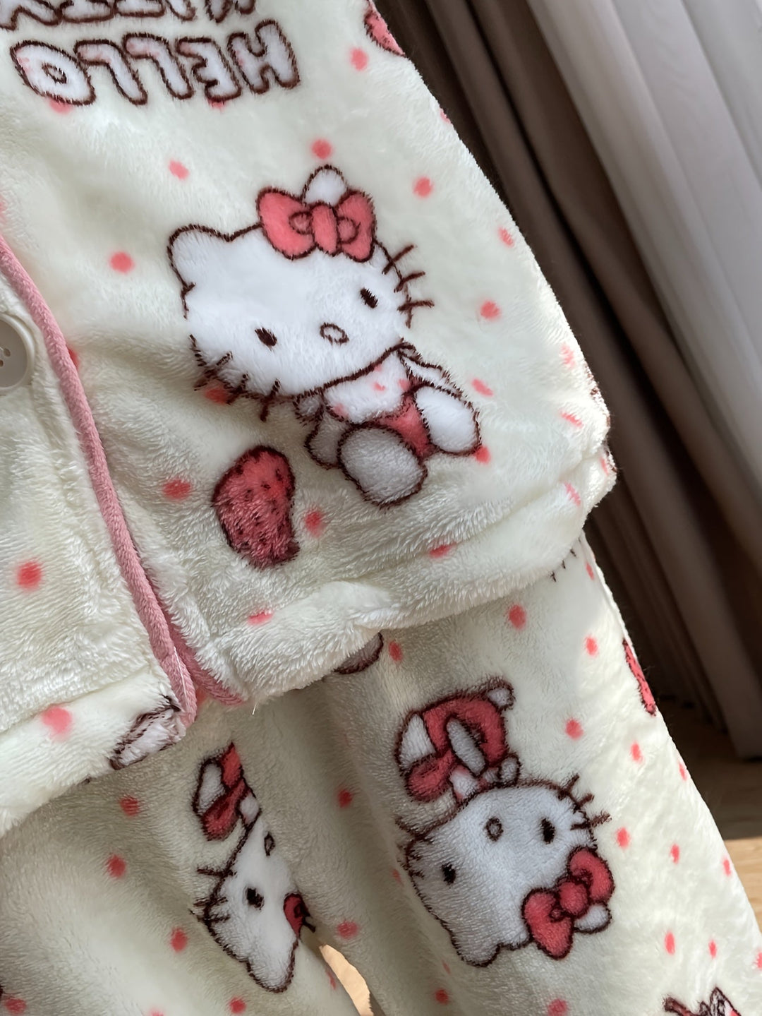 Heidi-Mode | Niedliches Hello Kitty Druck Pyjamaset