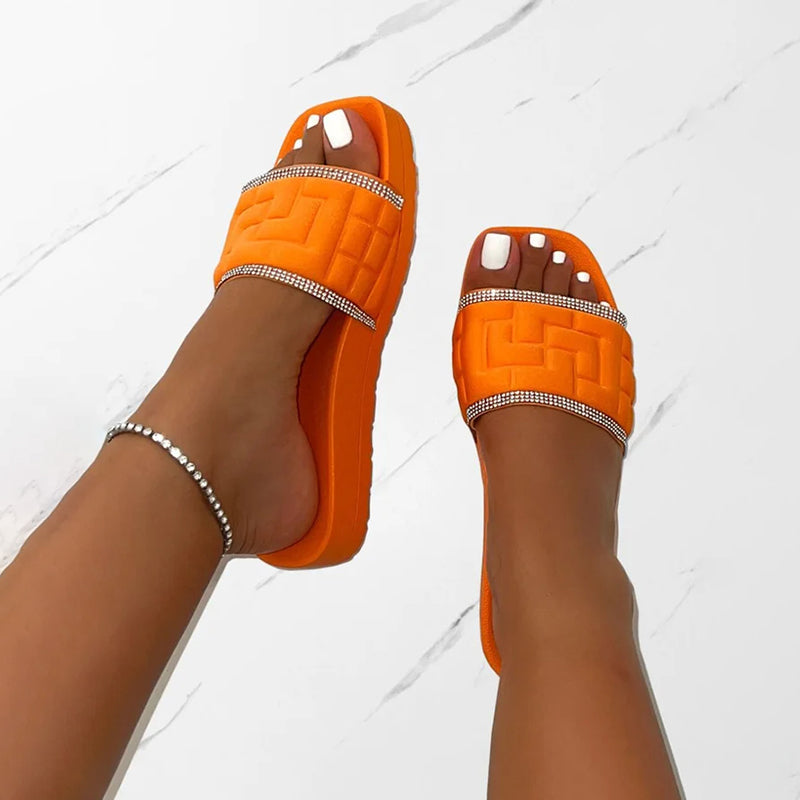 Heidi-Mode | Lässige Badeschuhe für Frauen