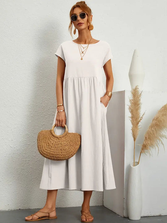 Sommerliches, lockeres, schlichtes Kleid