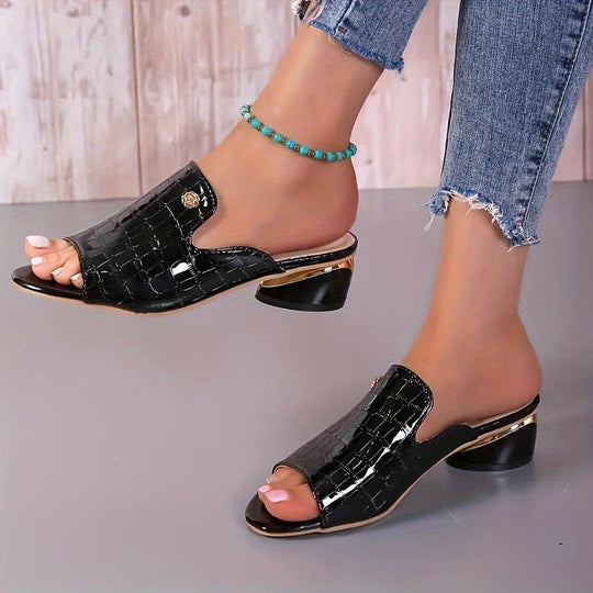 Heidi-Mode | Sandalen mit Krokodilmuster, mit Offenen Zehen und Eleganten Stilettos
