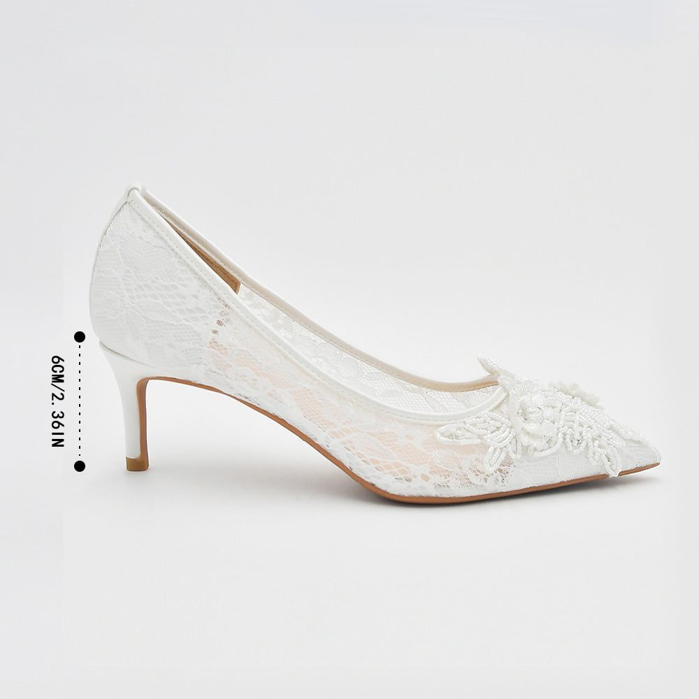 Heidi-Mode | Weiße Spitzenblumen Hochzeitschuhe