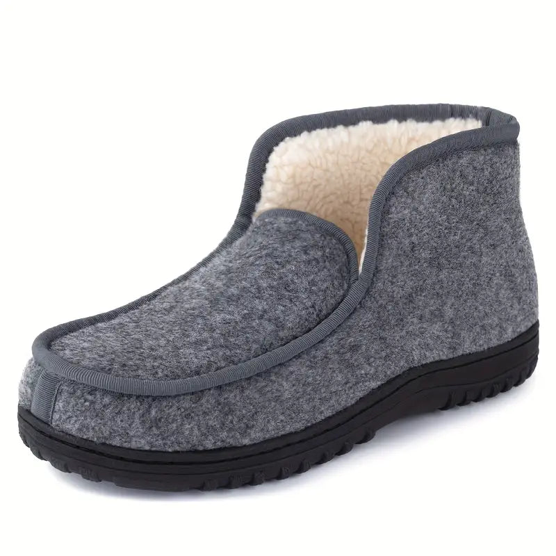 Herrenslipper mit Mock Toe und Memory Foam