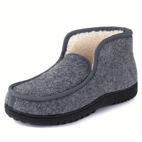 Herrenslipper mit Mock Toe und Memory Foam