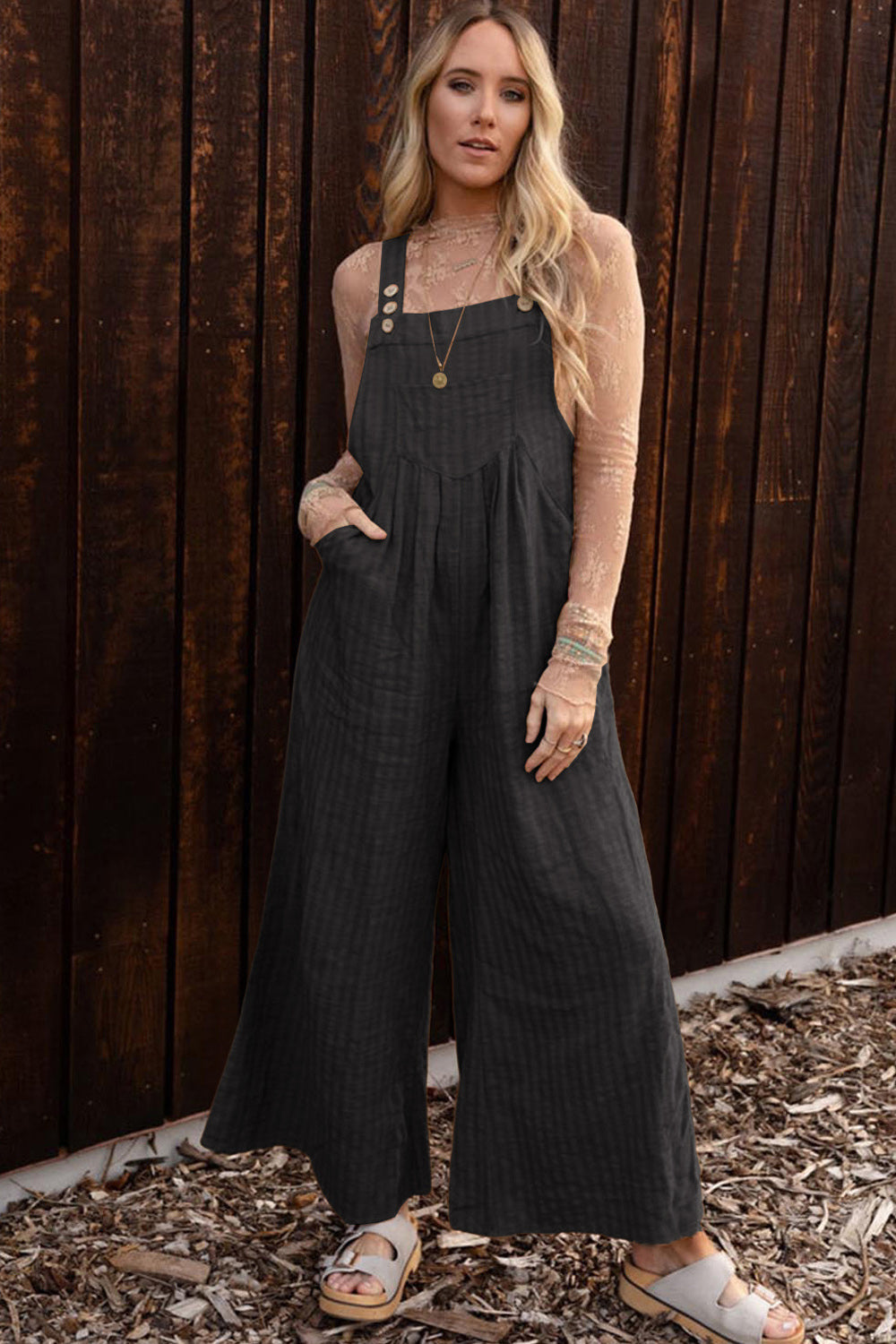 Heidi-Mode | Textured Button Width Leg Shape Overalls