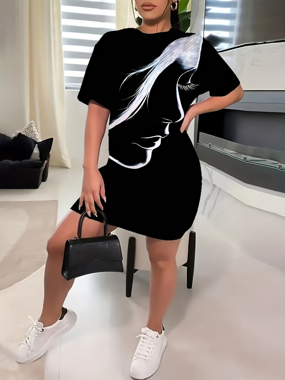 Heidi-Mode | Sommerkleid Plus Size, Kurzarm, Minikleid mit Rundhalsausschnitt und Figurmuster
