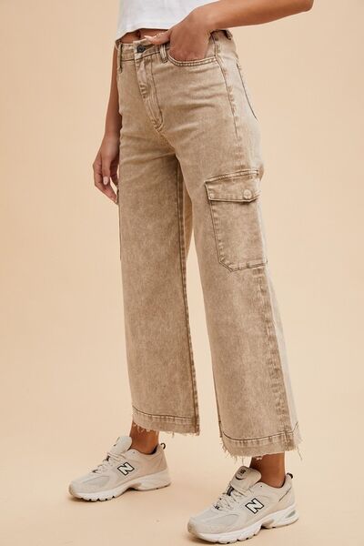 Heidi-Mode | Annie Wear Raw Hem Weite Beinform Jeans mit Cargo-Taschen