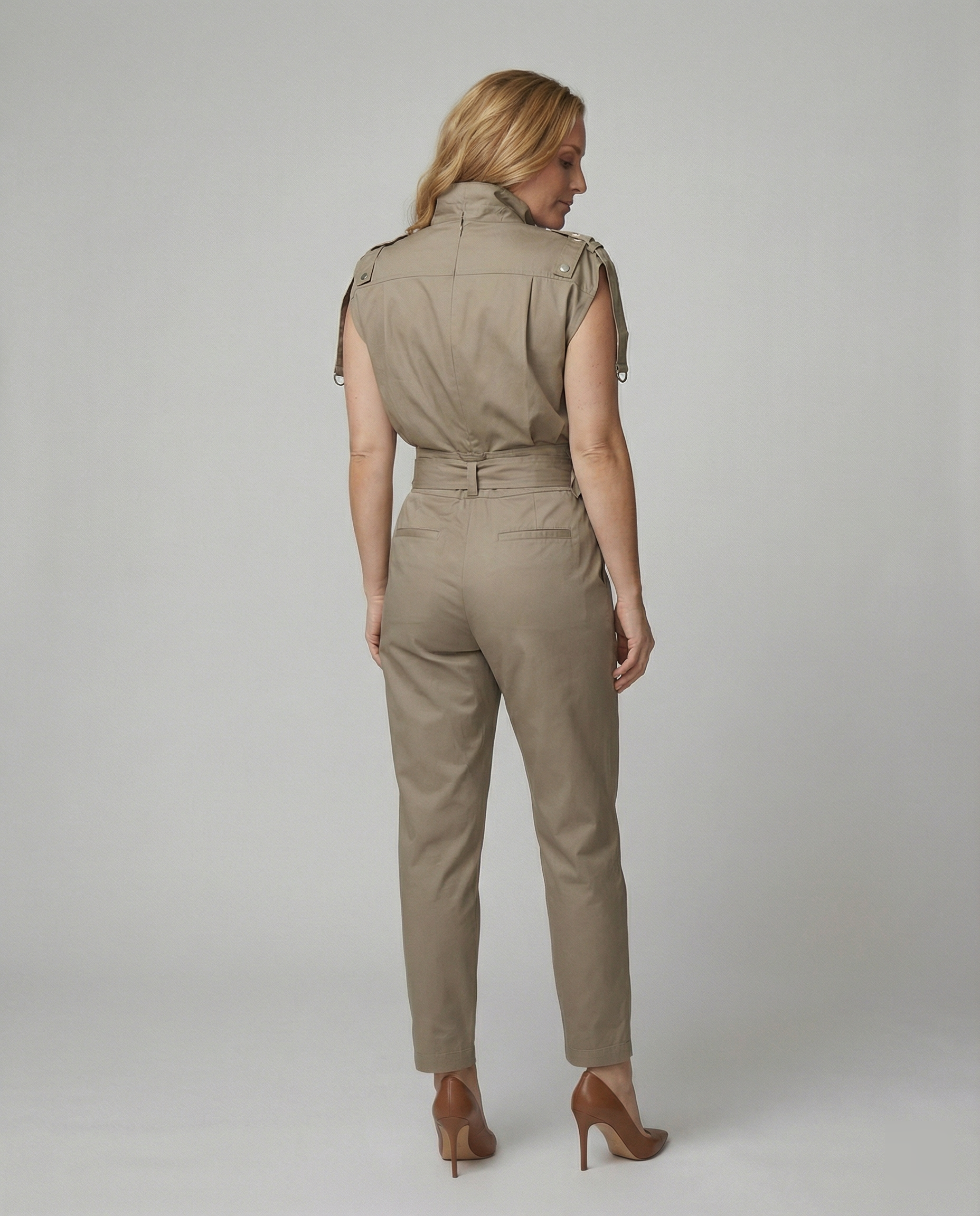 Heidi-Mode | Damen Stylischer Moderner Jumpsuit Ärmellos