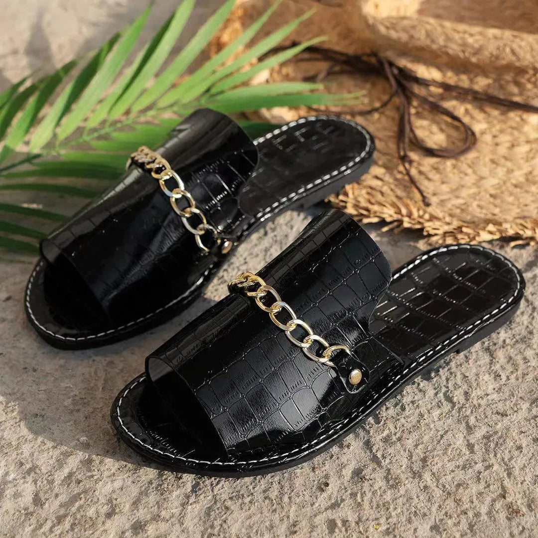Heidi-Mode | Glamour Sandalen mit Kette – Luxus und Stil für den Sommer!