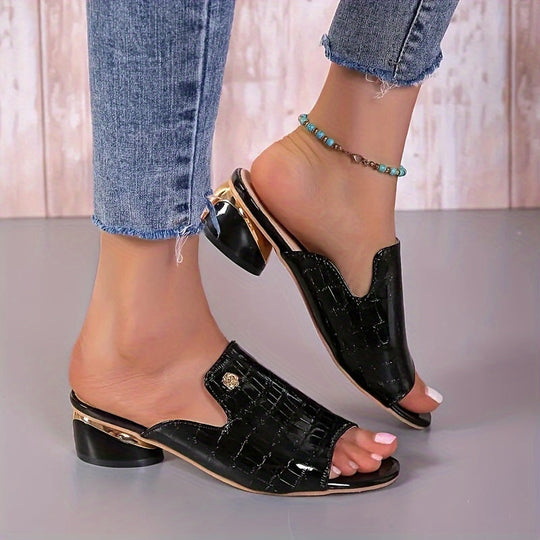 Heidi-Mode | Sandalen mit Krokodilmuster, mit Offenen Zehen und Eleganten Stilettos