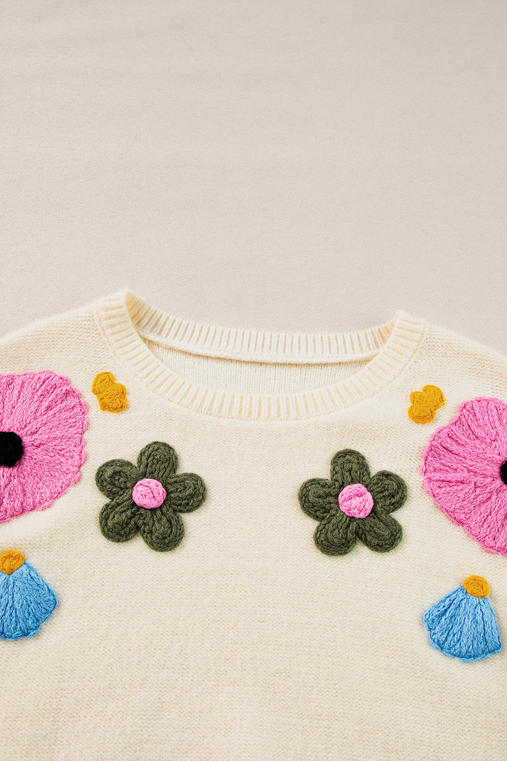 Heidi-Mode | Strickpullover Mit Blumenmuster Und Gerippten Kanten