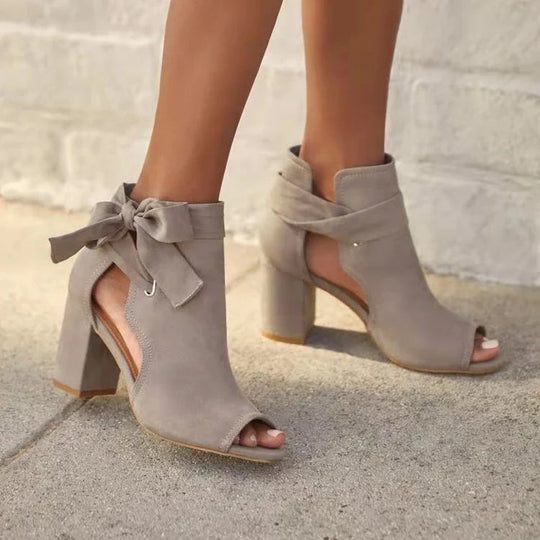 Heidi-Mode | Schicke Schnür Stiefeletten